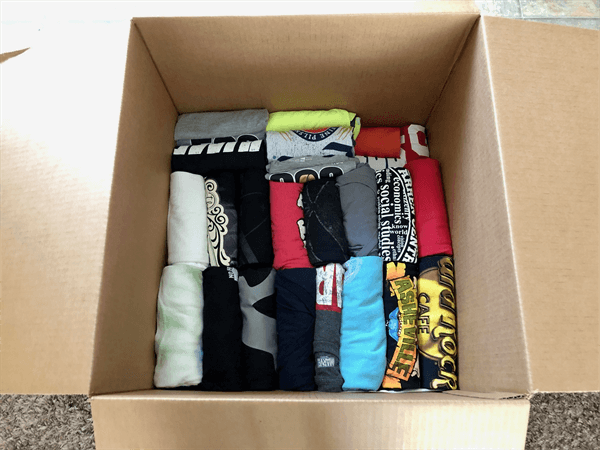 郵便ようのダンボール